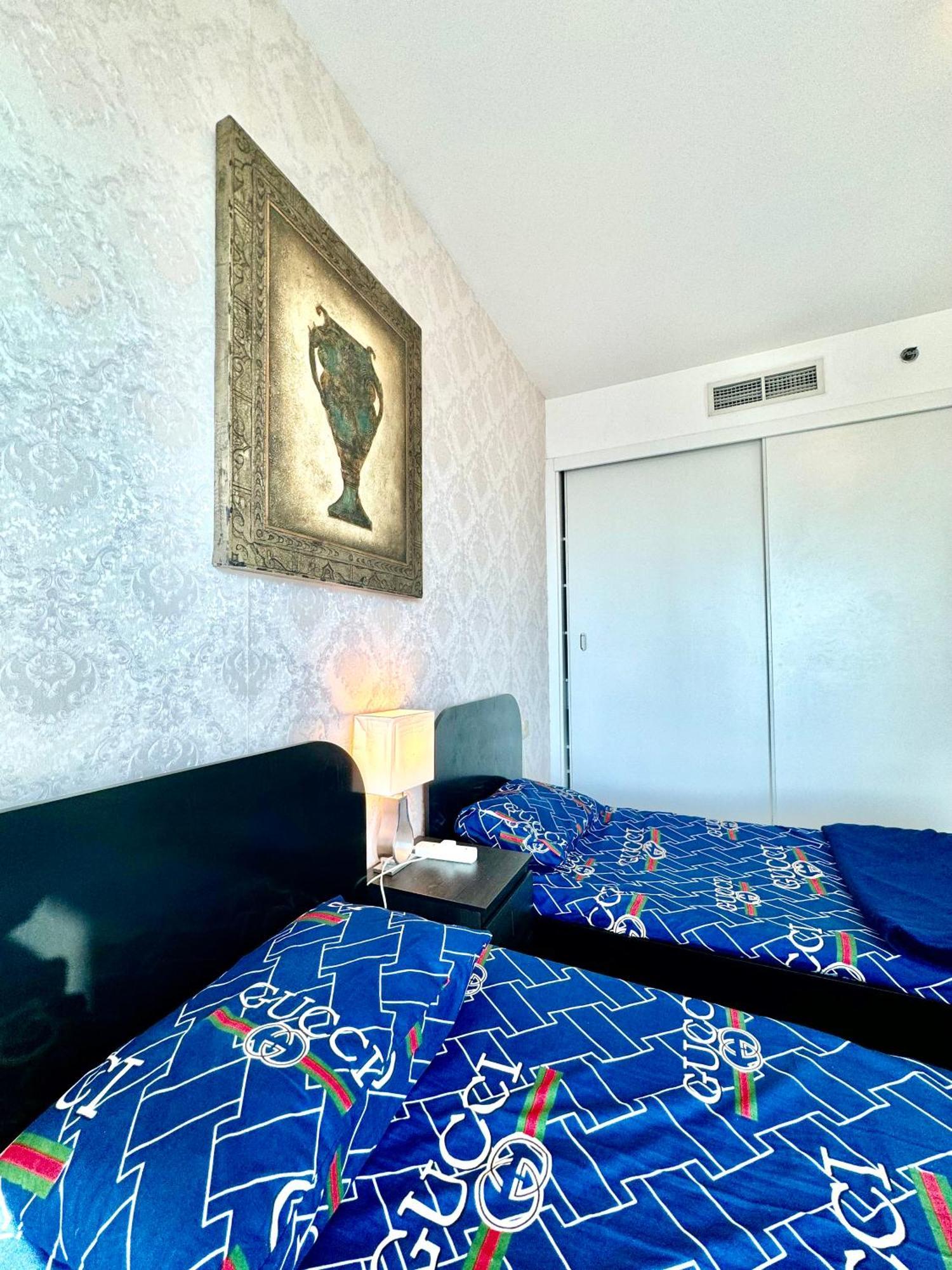Travelers Backpackers Apartment Dubai Exterior photo